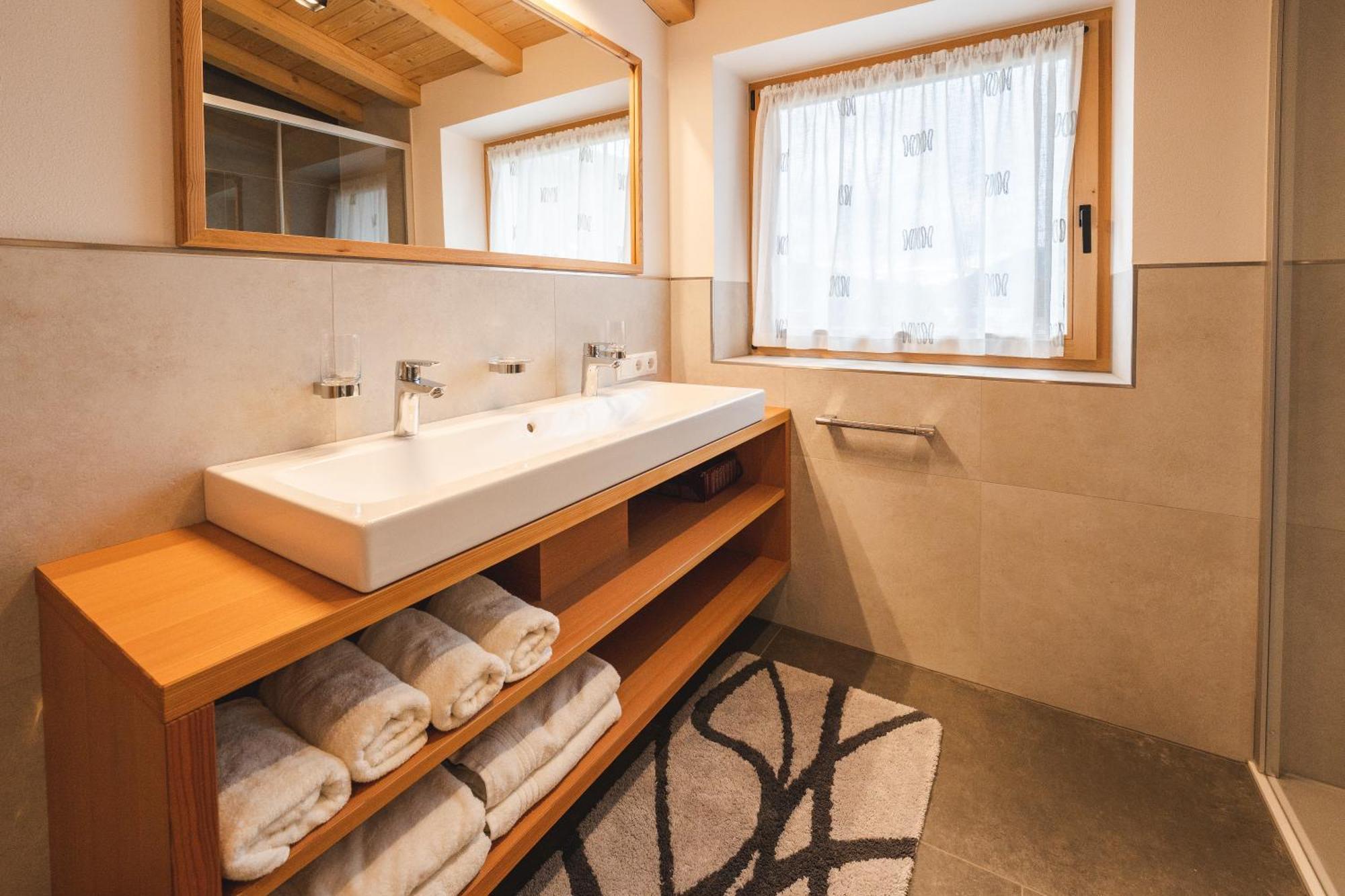 Elslerhof Apartment Dobbiaco Ngoại thất bức ảnh