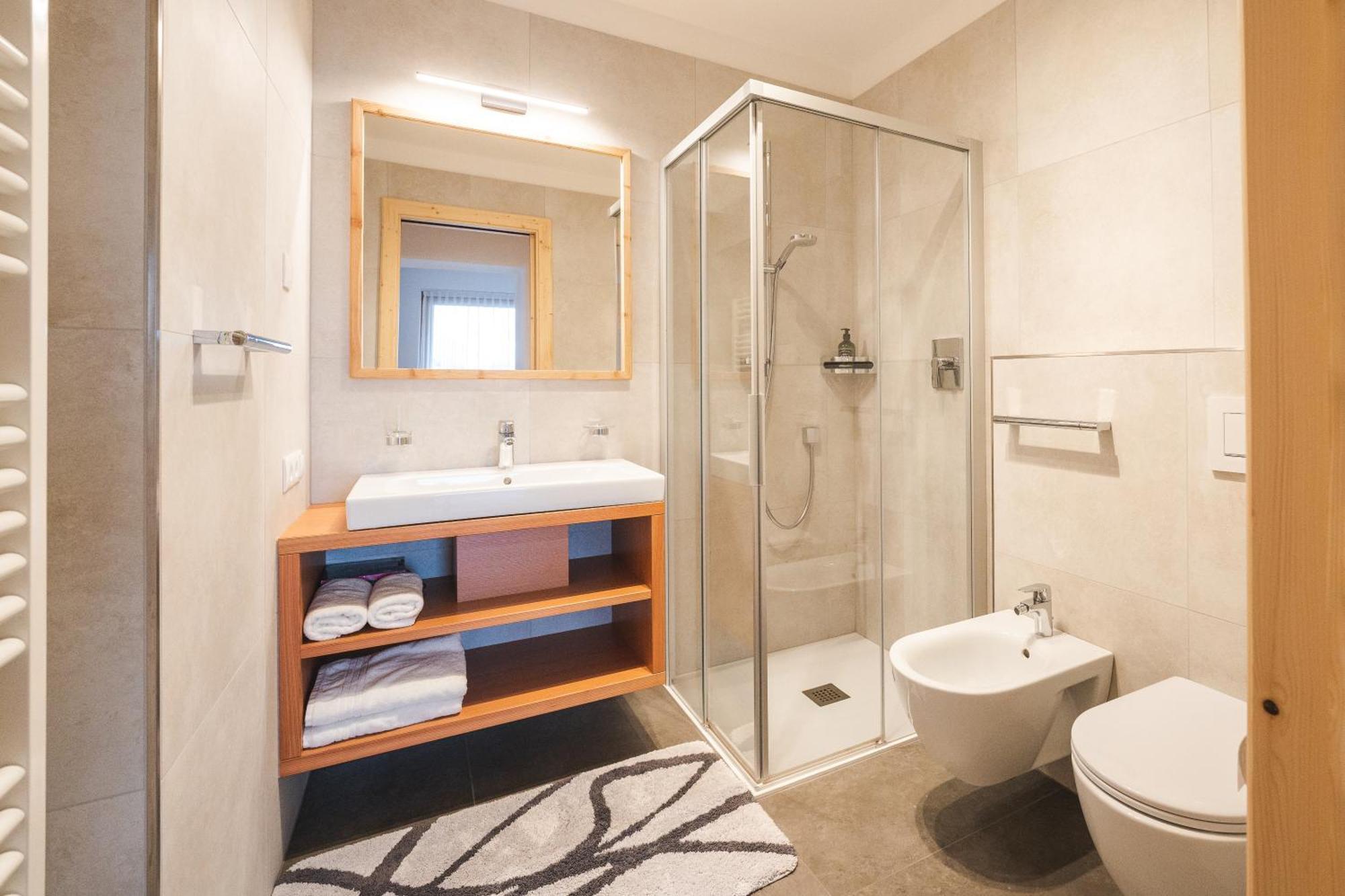 Elslerhof Apartment Dobbiaco Ngoại thất bức ảnh