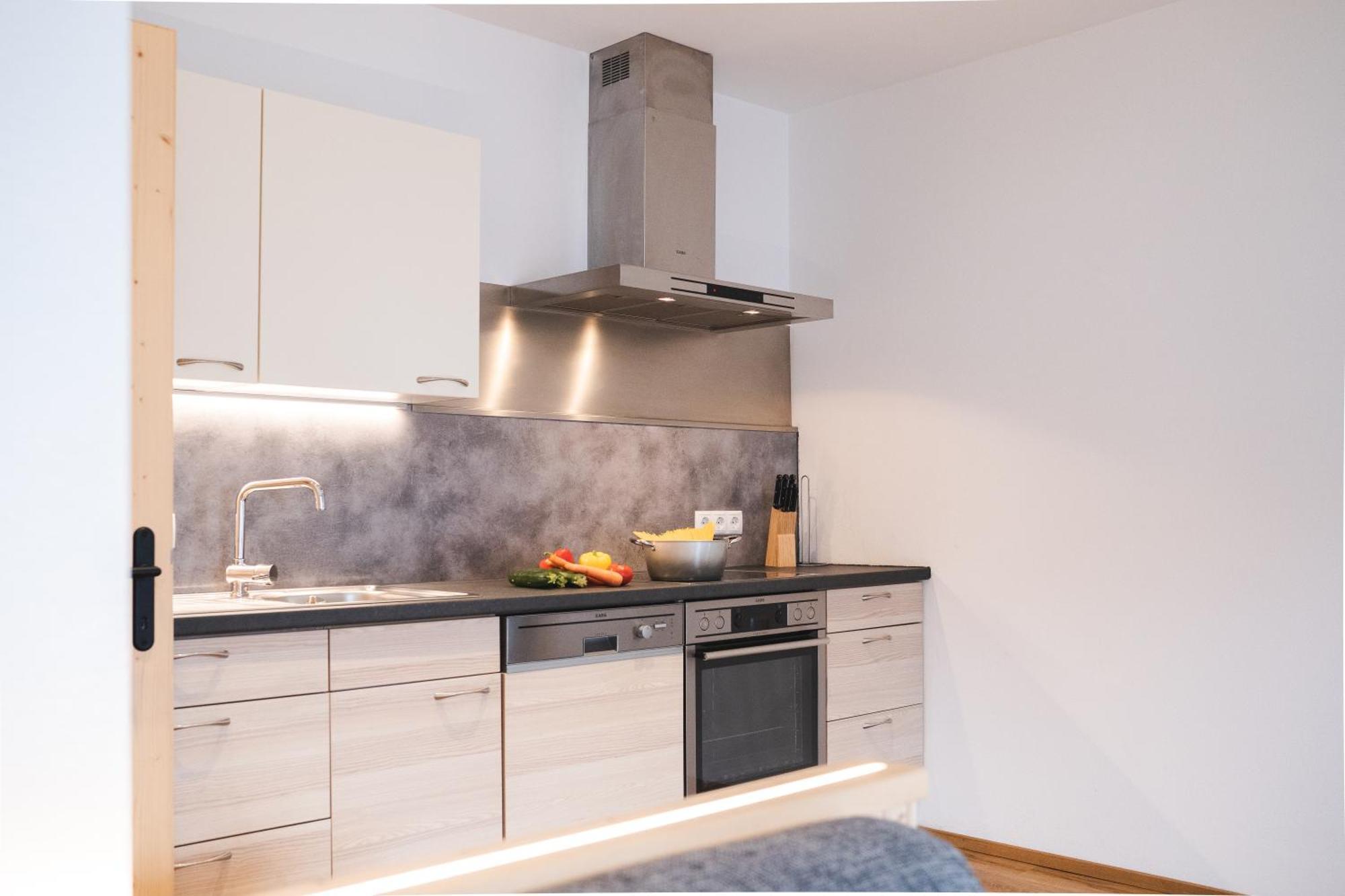 Elslerhof Apartment Dobbiaco Ngoại thất bức ảnh