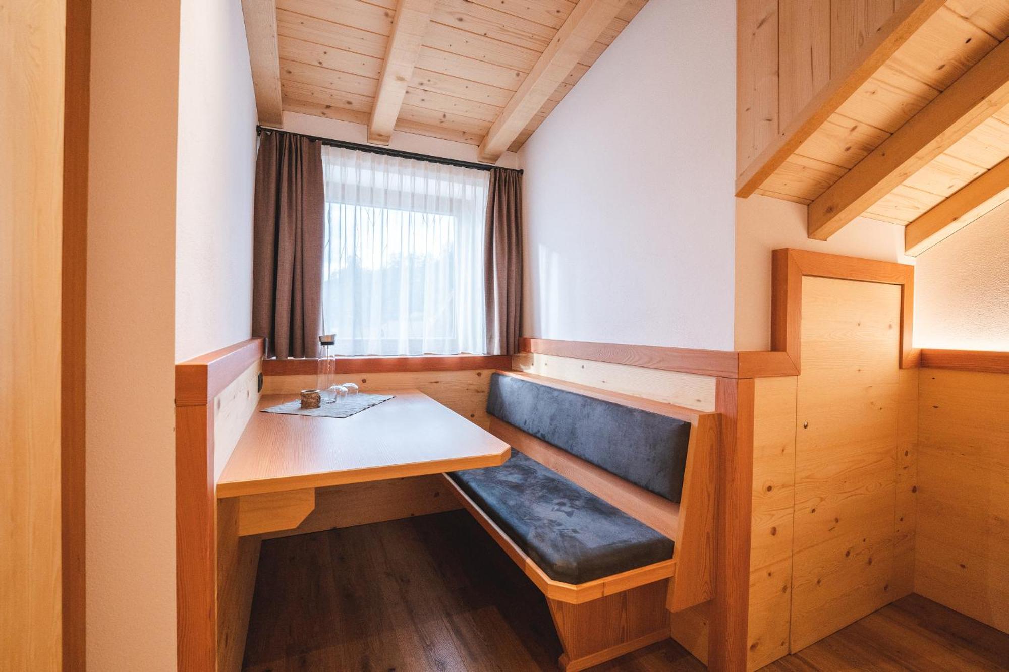 Elslerhof Apartment Dobbiaco Ngoại thất bức ảnh